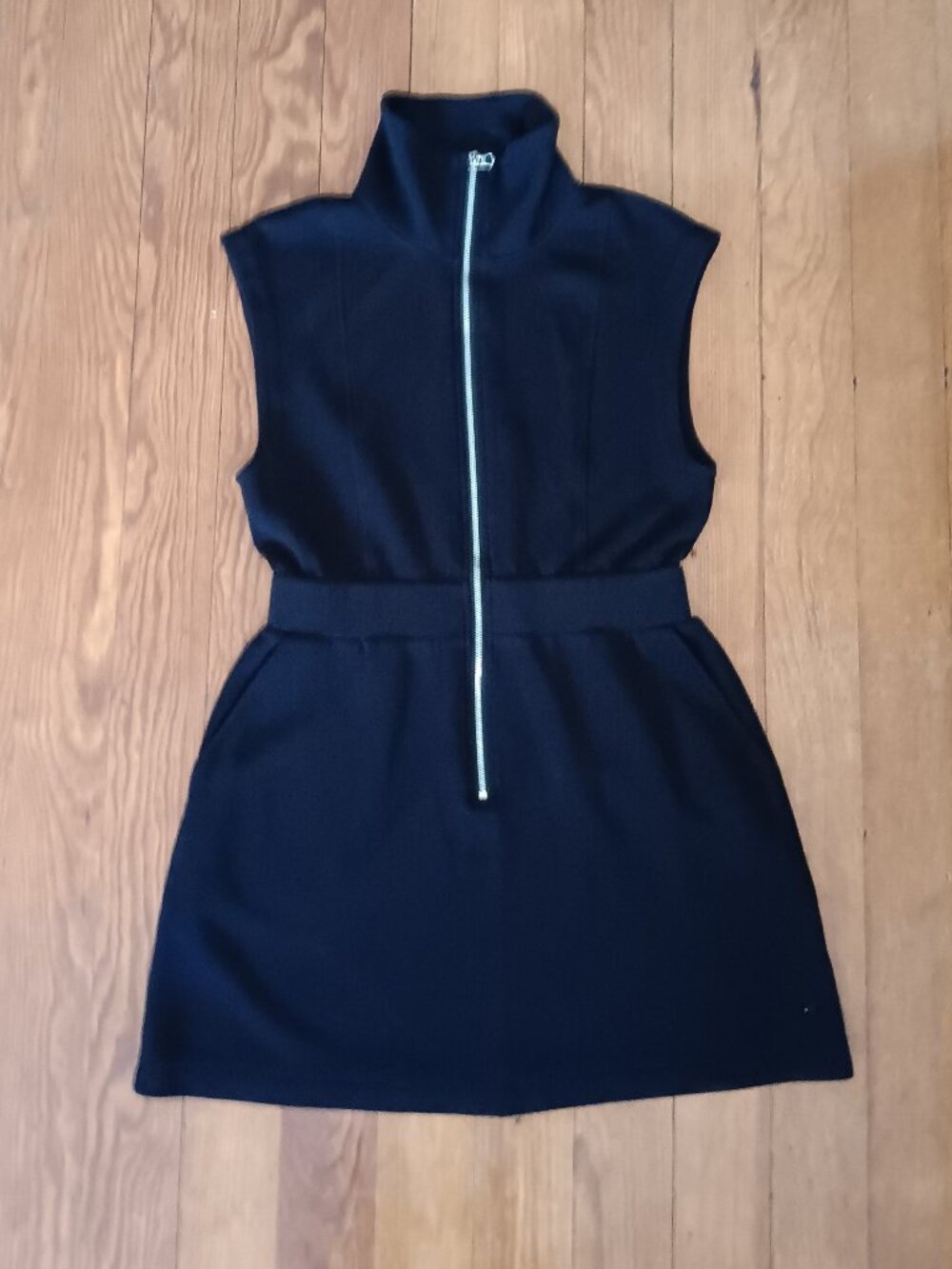 Varley Black Zip Dress Small soft Preppy Athleisure Tenniscore